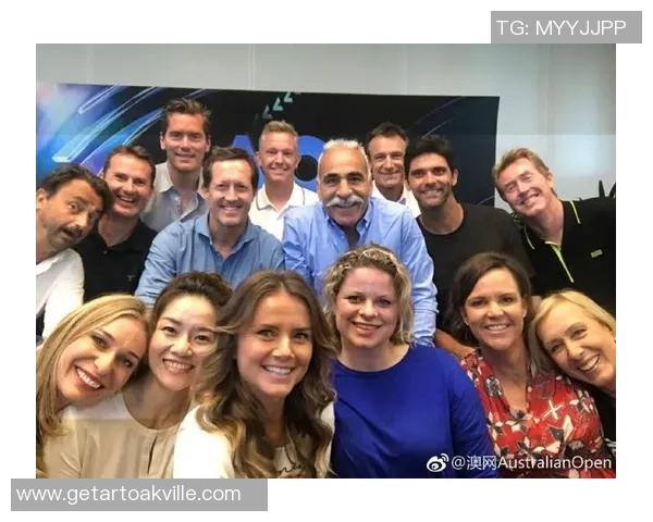 重庆网球队与西安网球队赛后复盘团队协作的成功与不足分析